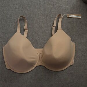 SKIMS Fits Everybody T-shirt Demi Bra Size:40DDDD (40G) Mica